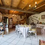 A L'antan - La Ferme D'octave Bed & Breakfast 3*