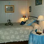 Bed & Breakfast A L'antan - La Ferme D'octave 3*