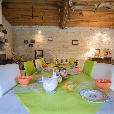 Bed & Breakfast A L'antan - La Ferme D'octave 3*