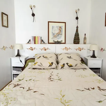 Bed and Breakfast A L'antan - La Ferme D'octave 3*