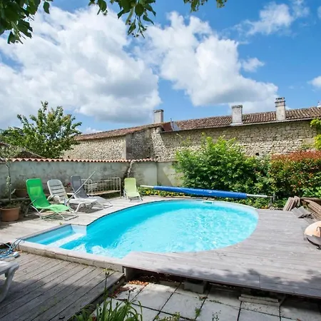 Bed and Breakfast A L'antan - La Ferme D'octave 3*