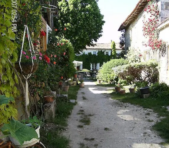 Bed and breakfast A L'antan - La Ferme D'octave Saint-Hilaire-de-Villefranche