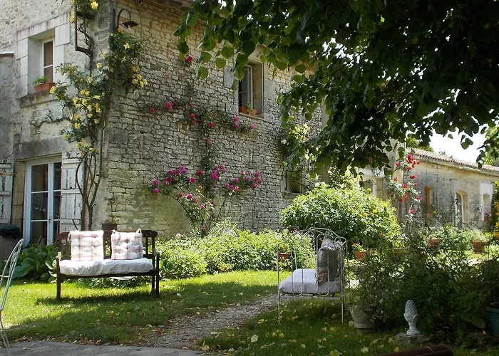 A L'antan - La Ferme D'octave 3*